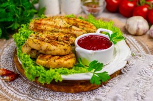 Соус к мясу из красной смородины